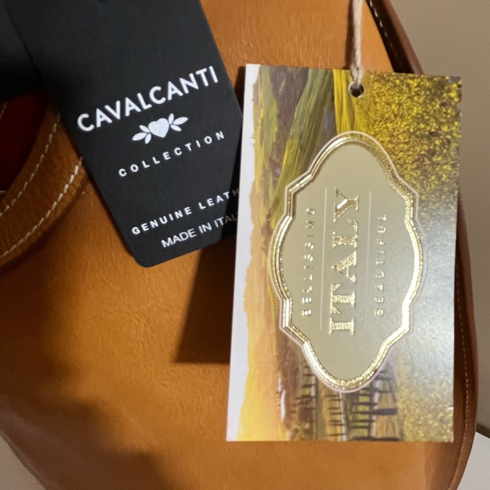 VIRAL Cavalcanti Tan Burnished Soft Leather Hobo with gorgeous red interior. - Picture 2 of 8